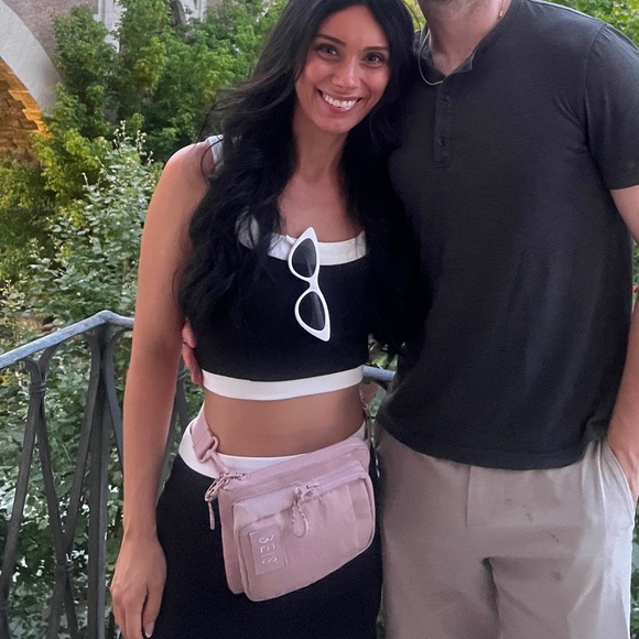 Black and white skirt top set - Picture 9 of 13